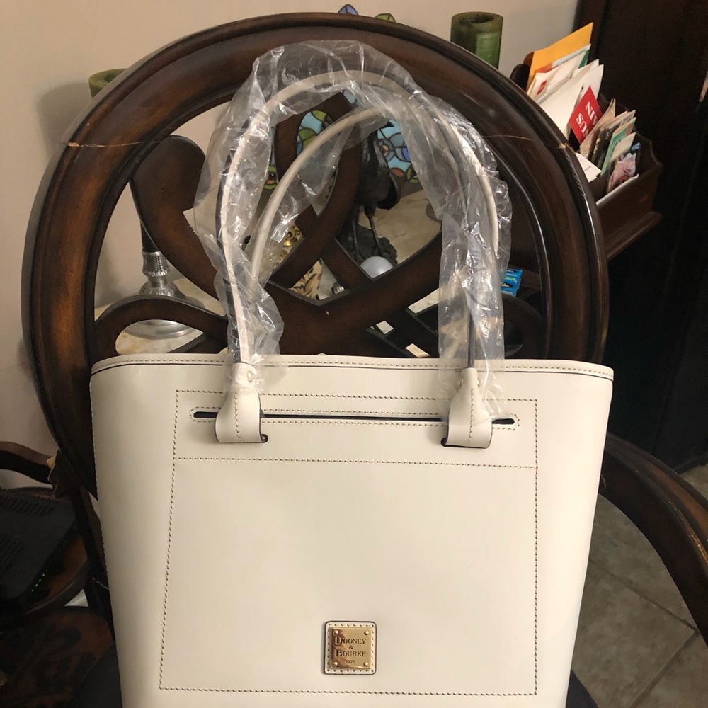 Dooney & Bourke Beacon Slip Tote Bone, NWT $278